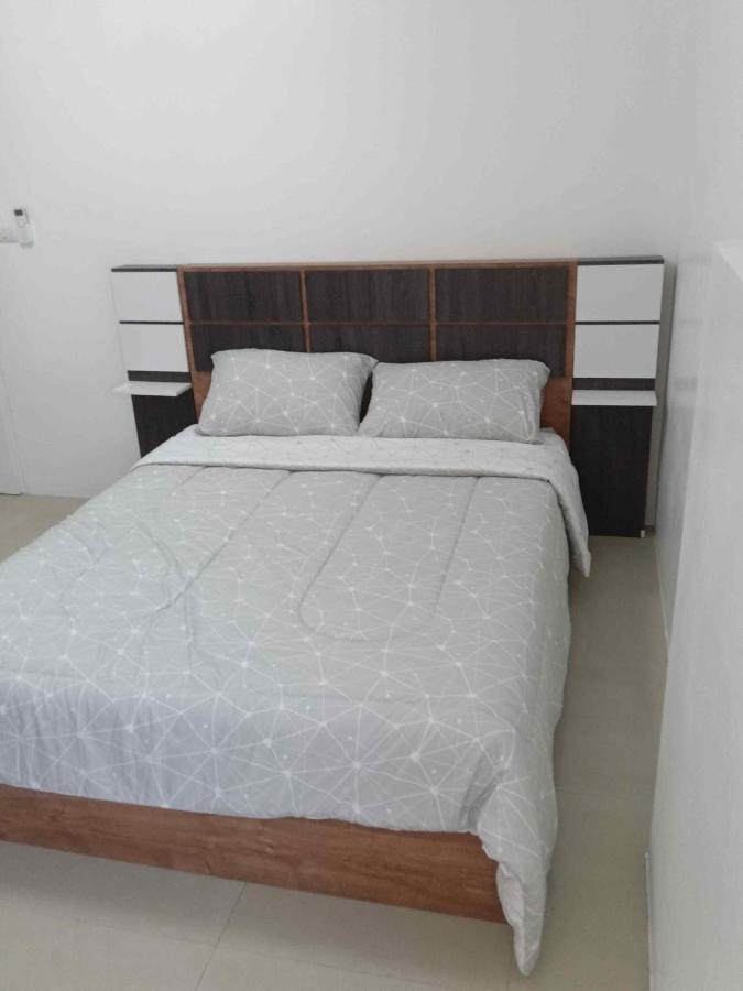 Cafe Nana Hotel Nong Prue Luaran gambar