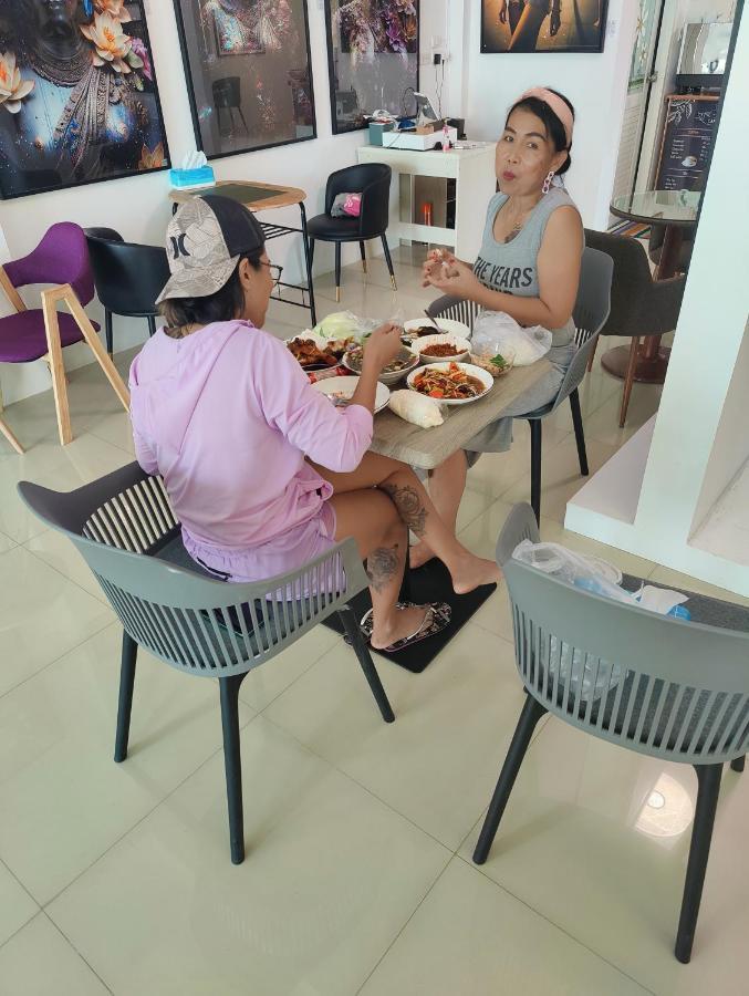 Cafe Nana Hotel Nong Prue Luaran gambar