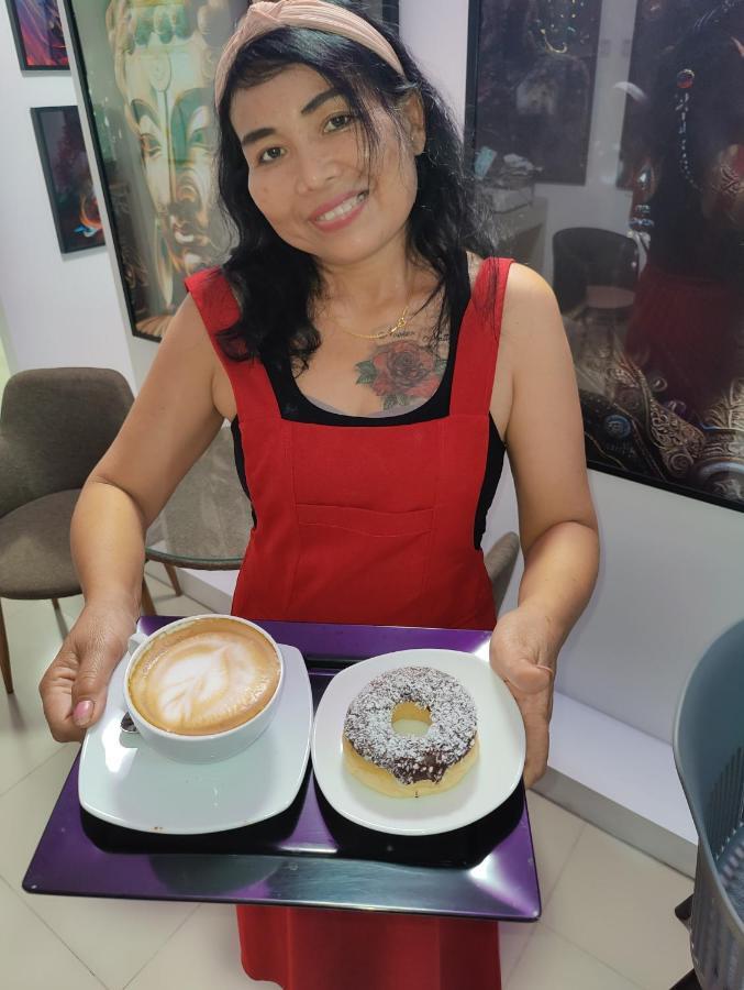 Cafe Nana Hotel Nong Prue Luaran gambar